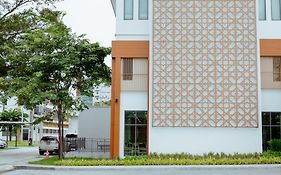 Rus Hotel&Convention Ayutthaya